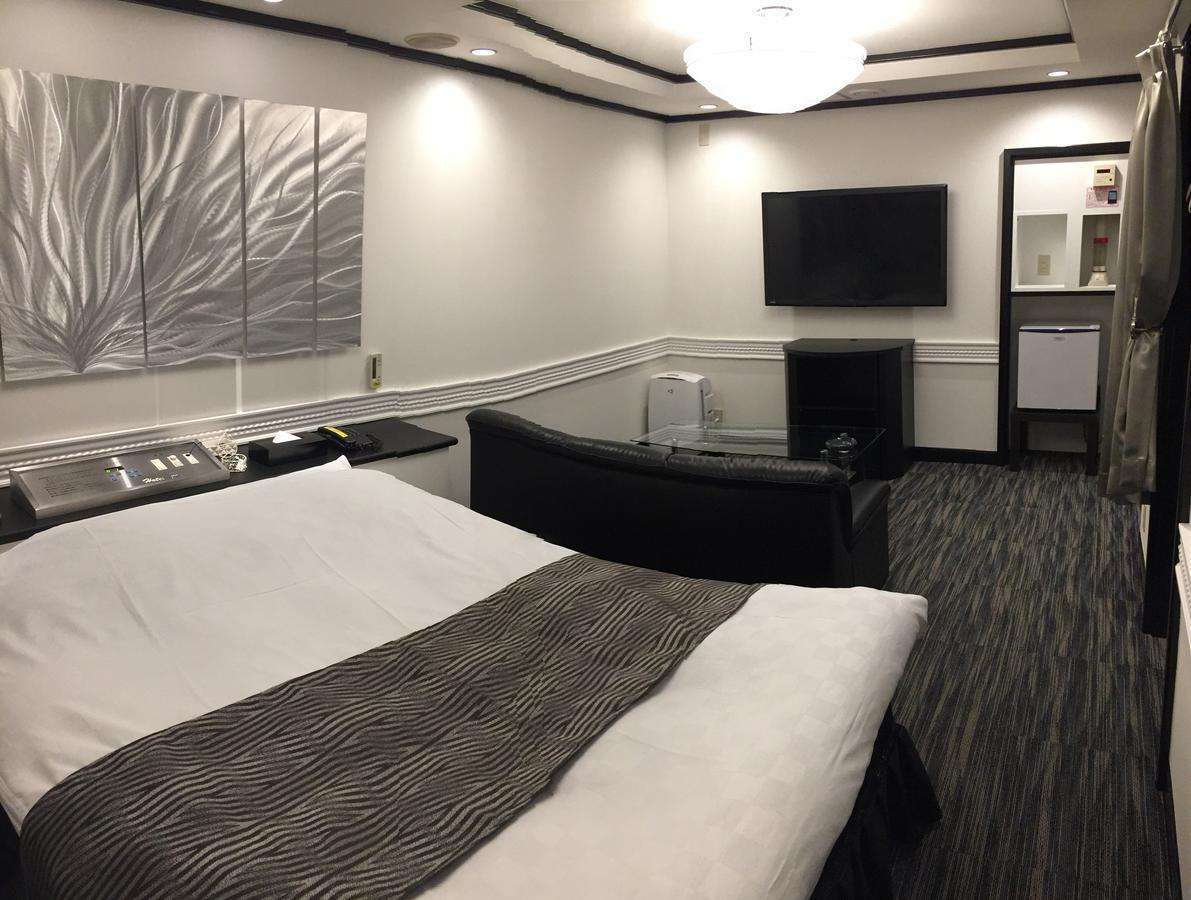 Hotel Piatt (Adults Only) Нагоя Екстериор снимка