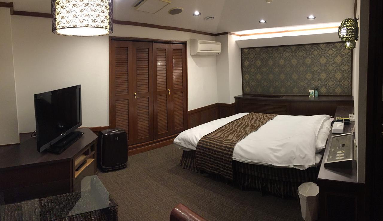 Hotel Piatt (Adults Only) Нагоя Екстериор снимка